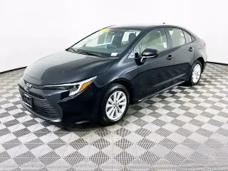 Toyota Corolla Hybrid 2026 LE 4dr Sedan