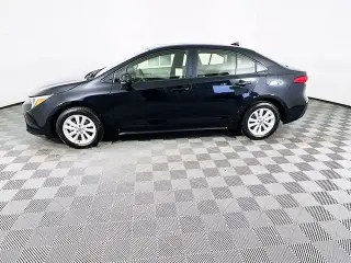 Toyota Corolla Hybrid 2026 LE 4dr Sedan