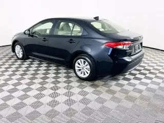 Toyota Corolla Hybrid 2026 LE 4dr Sedan