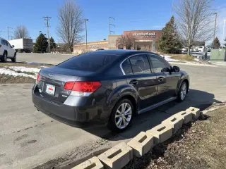 2013 Subaru Legacy 2.5i Premium