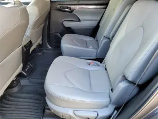 Gold Certified2022 Toyota Highlander Limited