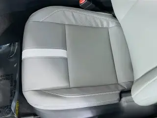 Toyota Camry 2026 SE 4dr Sedan