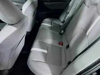 Toyota Camry 2026 SE 4dr Sedan