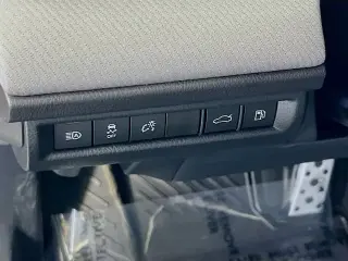 Toyota Camry 2026 SE 4dr Sedan