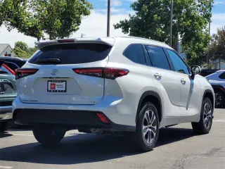 Gold Certified2023 Toyota Highlander XLE