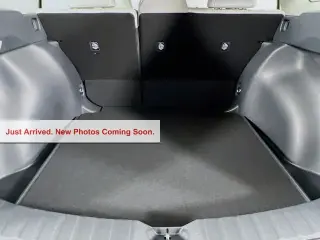 Toyota Corolla Cross 2026 L 4dr Crossover