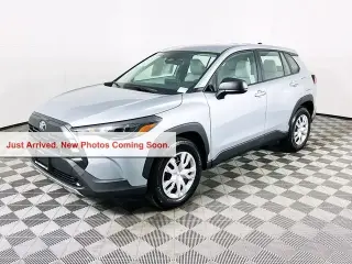 Toyota Corolla Cross 2026 L 4dr Crossover