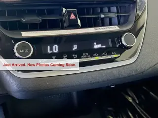 Toyota Corolla 2024 LE 4dr Sedan
