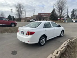 2009 Toyota Corolla LE