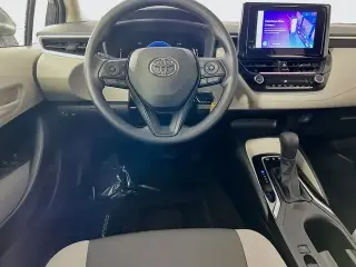 Toyota Corolla Hybrid 2026 LE 4dr Sedan