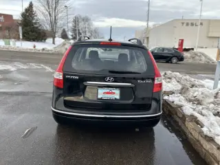 2010 Hyundai Elantra Touring GLS