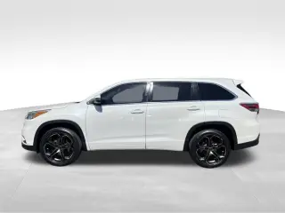 2015 Toyota Highlander LE V6
