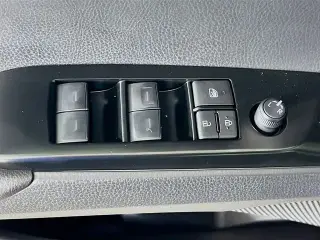 Toyota Camry 2026 SE 4dr Sedan