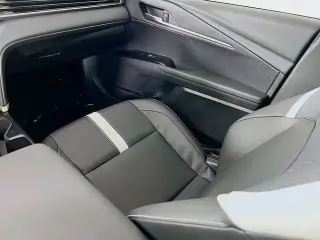 Toyota Camry 2026 SE 4dr Sedan