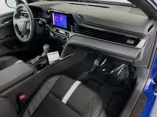 Toyota Camry 2026 SE 4dr Sedan