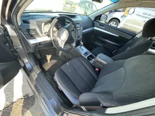 2013 Subaru Legacy 2.5i Premium