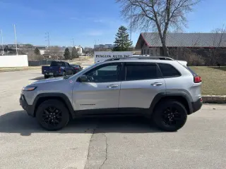 2015 Jeep Cherokee Trailhawk