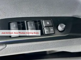 Toyota Camry 2026 SE 4dr Sedan