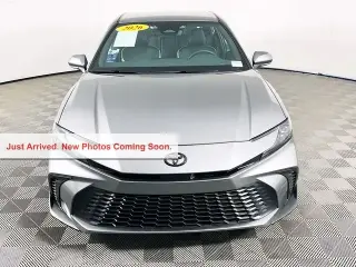 Toyota Camry 2026 SE 4dr Sedan