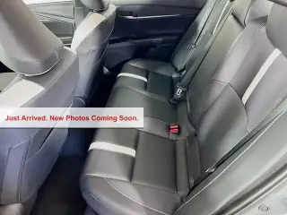 Toyota Camry 2026 SE 4dr Sedan