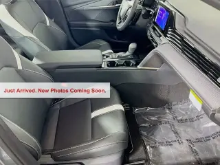 Toyota Camry 2026 SE 4dr Sedan