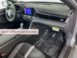 Toyota Camry 2026 SE 4dr Sedan