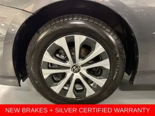 Silver Certified2019 Toyota Prius LE AWD-e