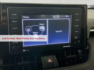 Toyota RAV4 Hybrid 2022 AWD XLE 4dr SUV