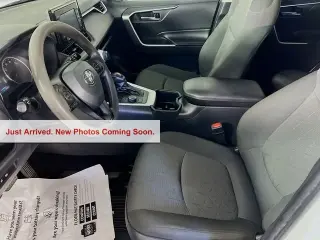 Toyota RAV4 Hybrid 2022 AWD XLE 4dr SUV