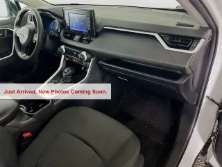 Toyota RAV4 Hybrid 2022 AWD XLE 4dr SUV