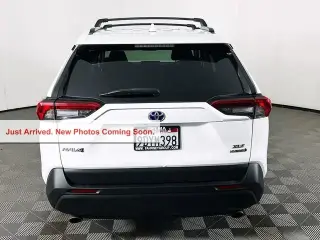 Toyota RAV4 Hybrid 2022 AWD XLE 4dr SUV