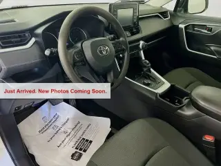 Toyota RAV4 Hybrid 2022 AWD XLE 4dr SUV