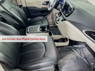 Chrysler Pacifica 2024 Touring L 4dr Mini-Van