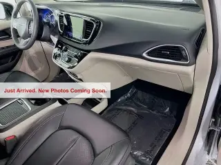 Chrysler Pacifica 2024 Touring L 4dr Mini-Van