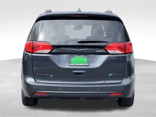 2019 Chrysler Pacifica Hybrid Limited