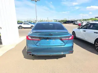 Toyota Camry 2025 SE 4dr Sedan