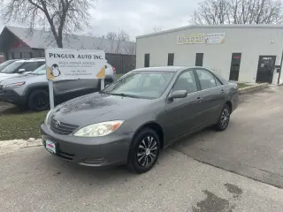 2004 Toyota Camry LE