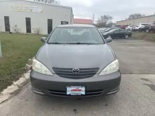 2004 Toyota Camry LE