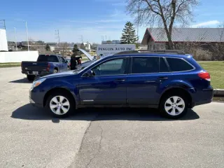 2011 Subaru Outback 2.5i Limited