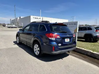 2011 Subaru Outback 2.5i Limited
