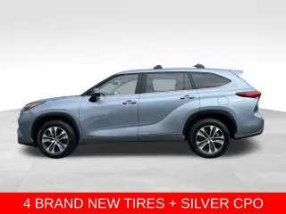 Silver Certified2023 Toyota Highlander Hybrid XLE