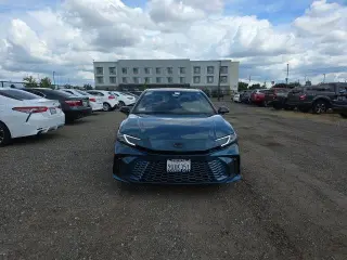 Toyota Camry 2025 SE 4dr Sedan