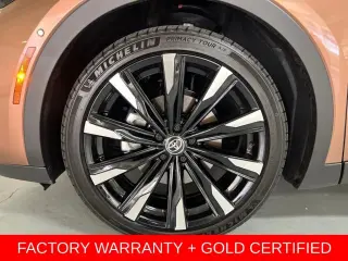 Gold Certified2025 Toyota Crown Platinum