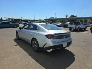 Hyundai SONATA Hybrid 2026 Blue 4dr Sedan