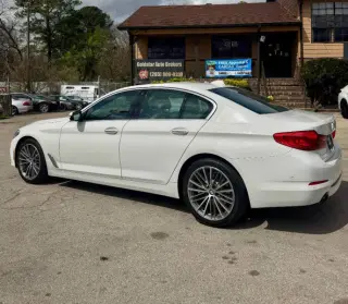 2017 BMW 5 Series 530i
