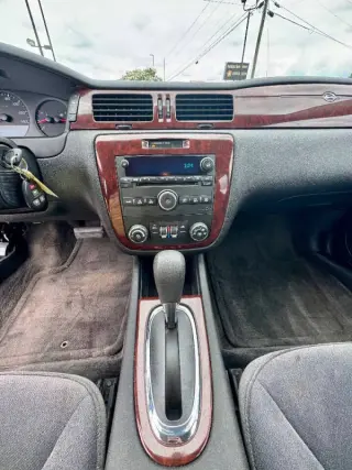 2010 Chevrolet Impala LS
