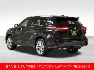 2023 Toyota Highlander Hybrid Limited