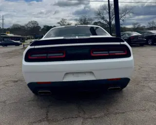 2021 Dodge Challenger SXT