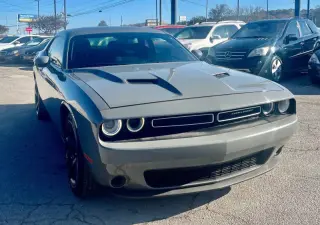 2018 Dodge Challenger SXT