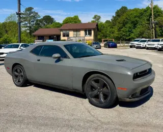 2018 Dodge Challenger SXT